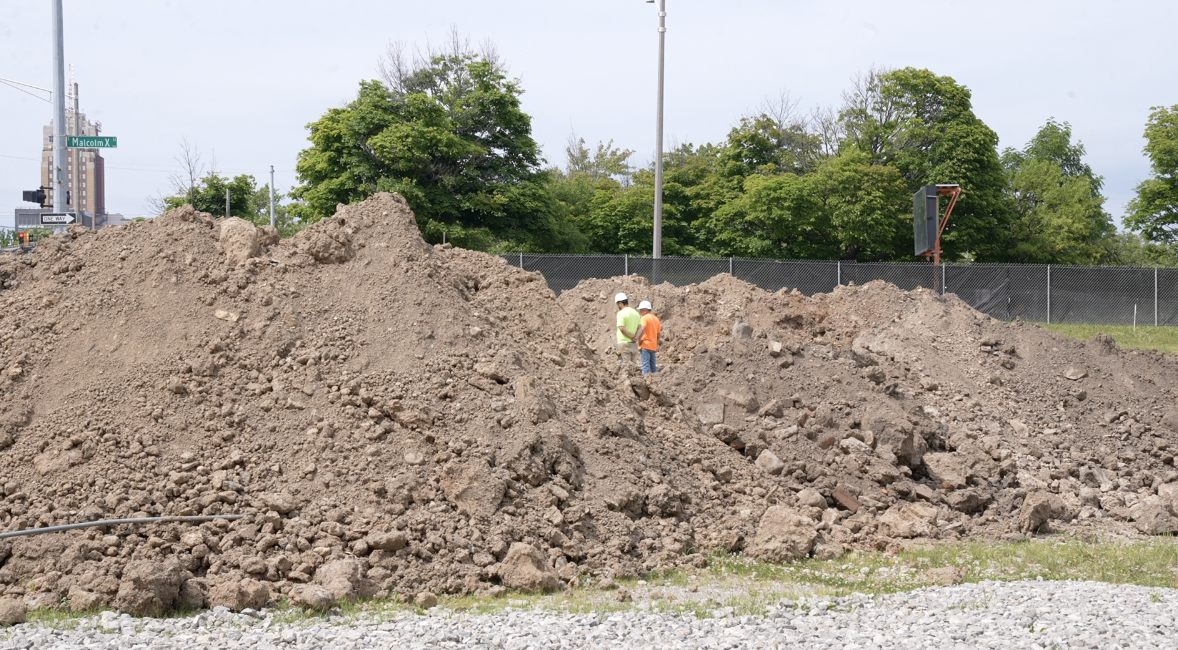 REO Gateway construction
