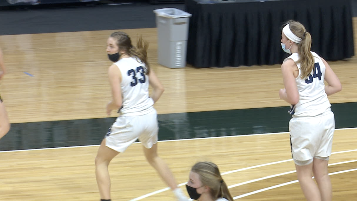 Jaci Tubergen and Maddie Petroelje