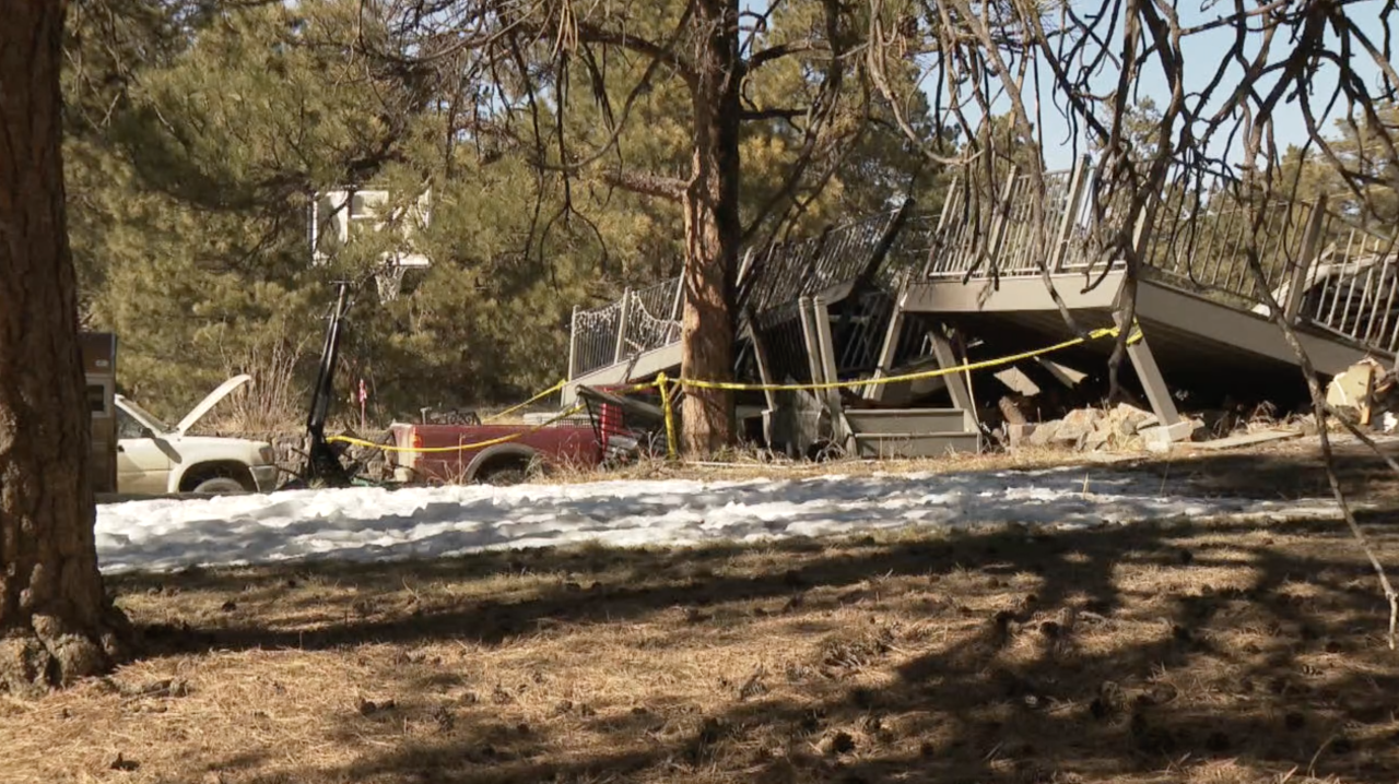 house explosion in elizabeth