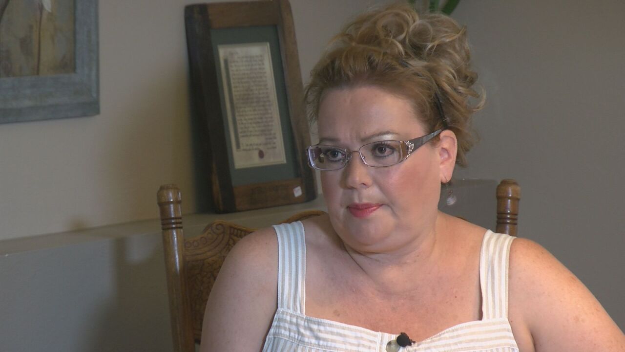 Lisa Floyd talks with Chief Investigative Reporter Eric Ross