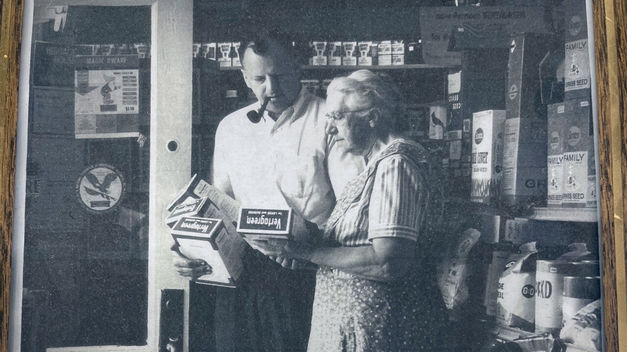 old owners pic.jpg