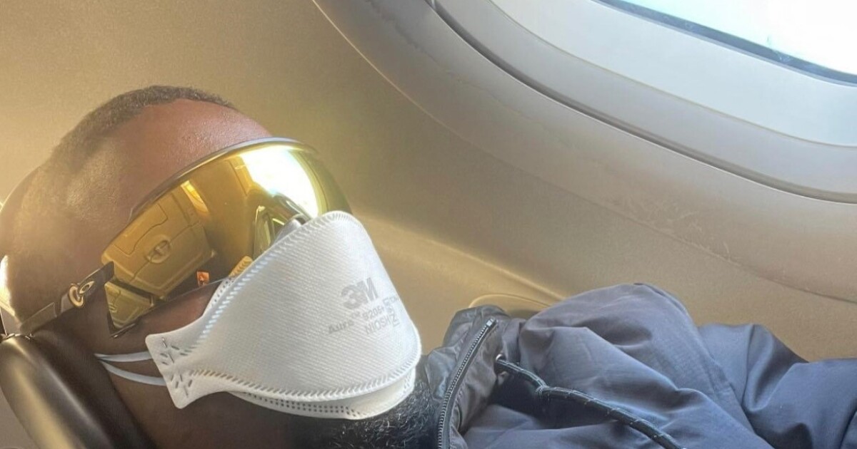 KN95 mask pickup event