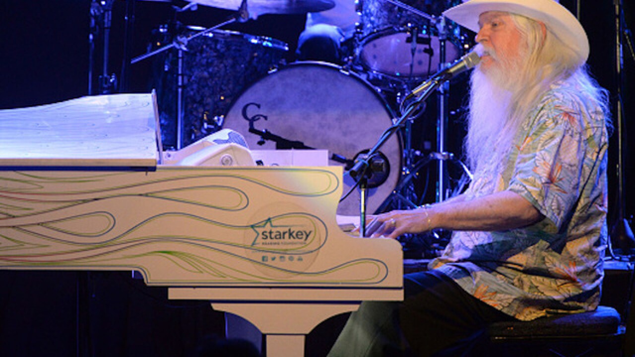 Musician Leon Russell dies, wife says