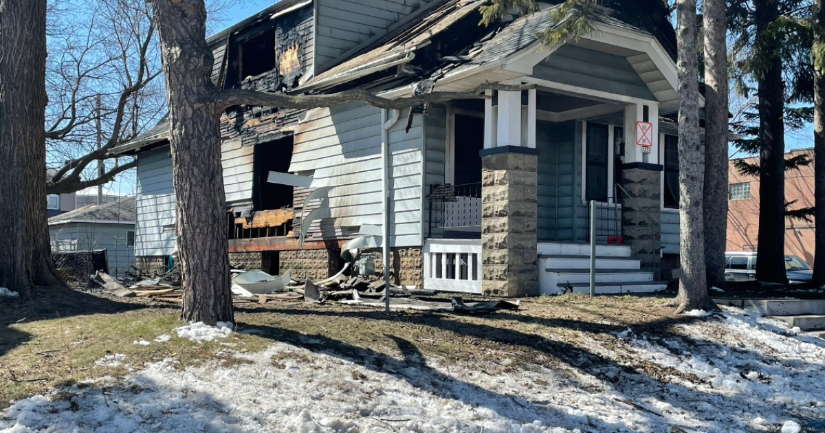 Father, 2 sons killed in Milwaukee house fire