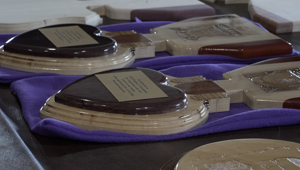 PURPLE HEART PLAQUE.