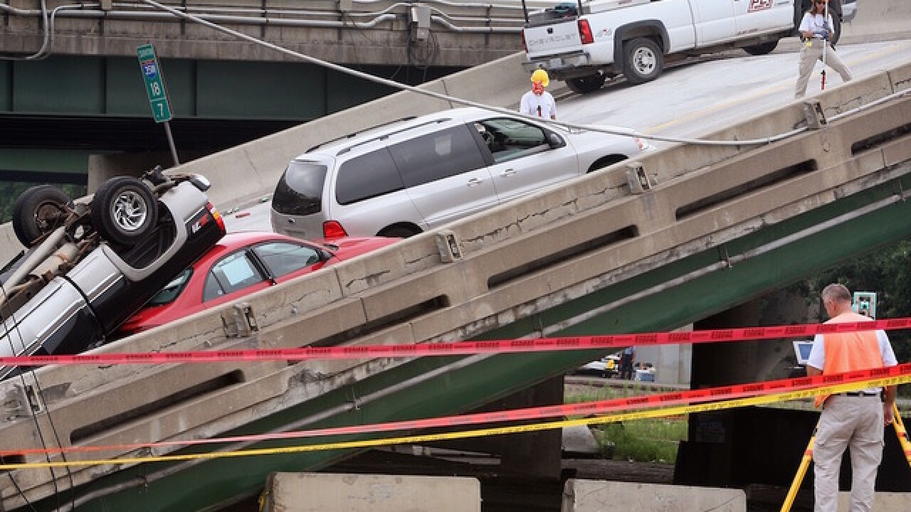 PHOTOS: Historic bridge collapses in the U.S.