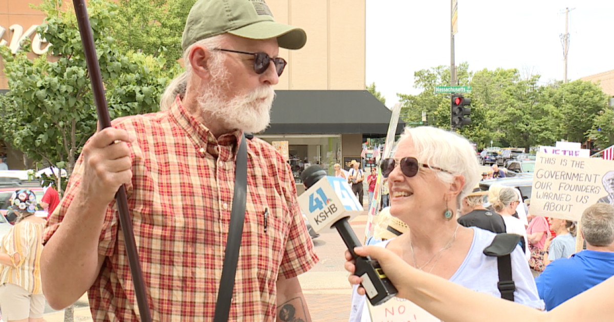 Lawrence Riots Lawrence protests continue for 17th week, organizers talk grassroots effort