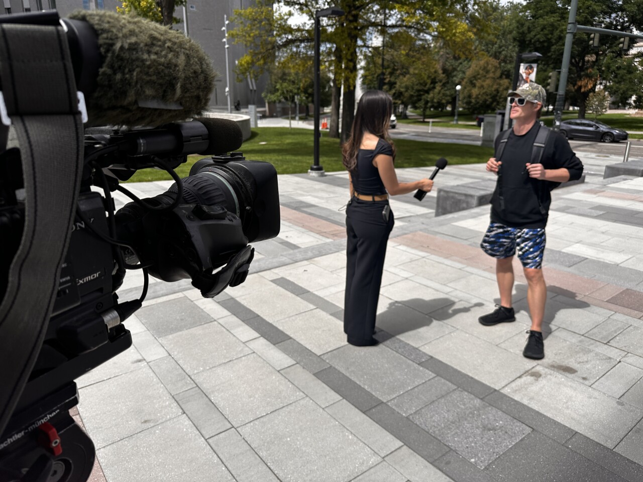 veronica acosta interviewing people in denver about furloughs on aug 29 2025.JPG