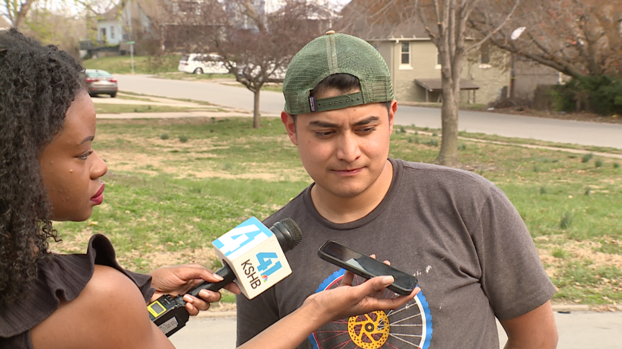 Triple shooting in KCK neighborhood