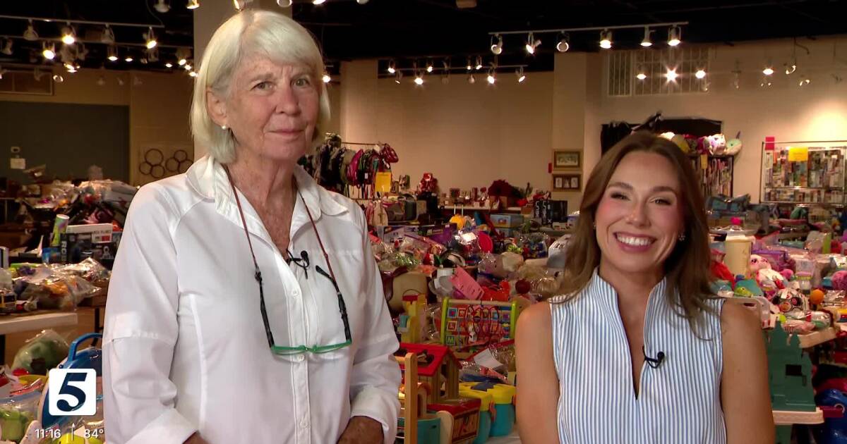 Ms. Cheap takes us to opening day of the Encore and More consignment sale!
