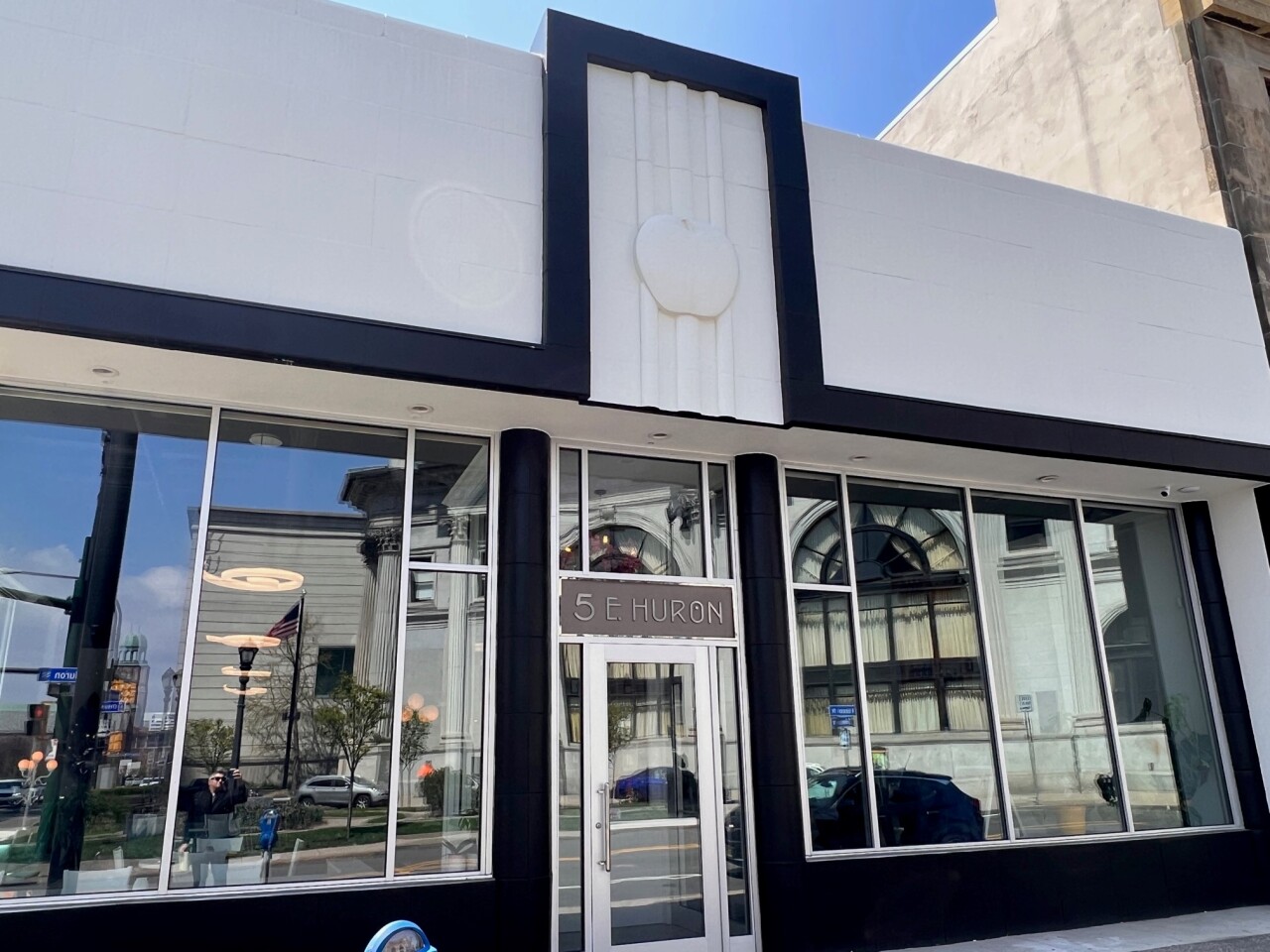 brasserie outside.jpg