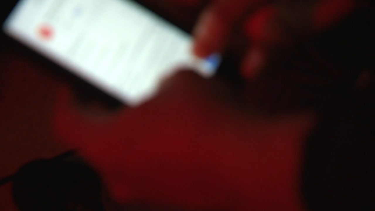 Online chat websites pose dangers to youth and parents may not know the risk