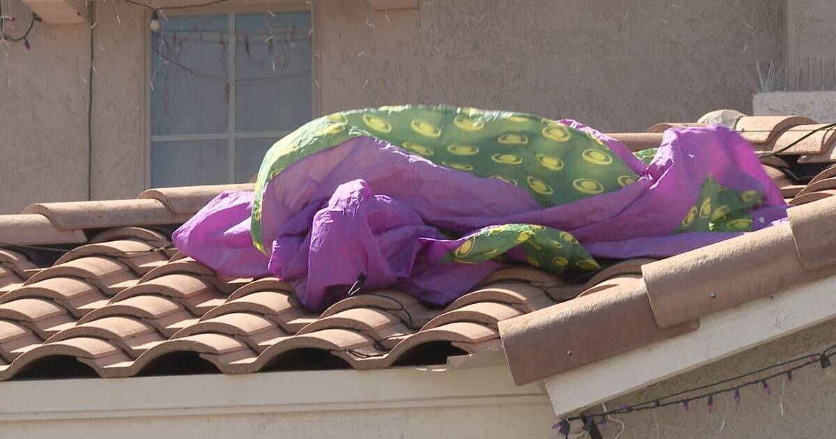 Gilbert Residents Race Against Wind Season to Secure Halloween Displays