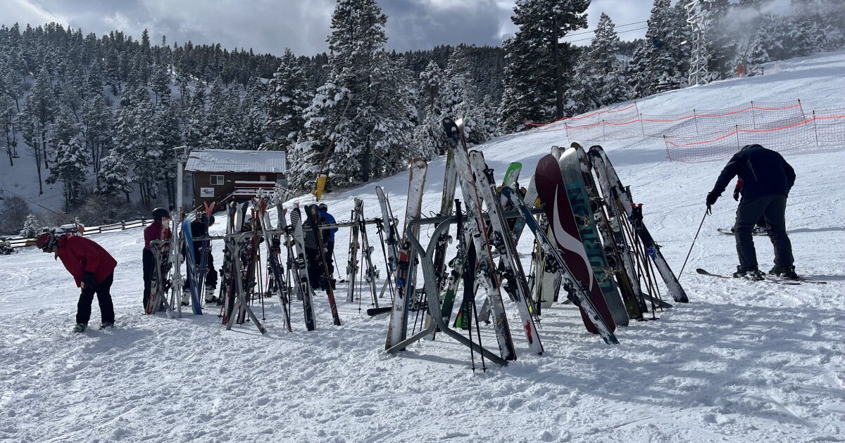 C.R. Anderson Middle School restarts annual ski trip to Great Divide Ski Area - Vimarsana News