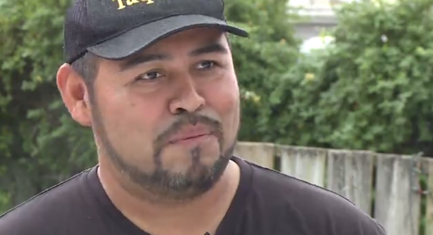 Cruz Albanil El Chido.png