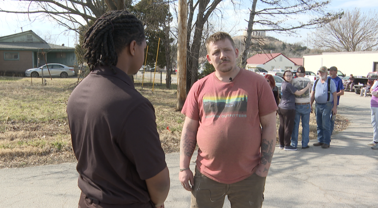 two shot STANDOFF POSSIBLE MURDER SUICIDE BARTLESVILLE