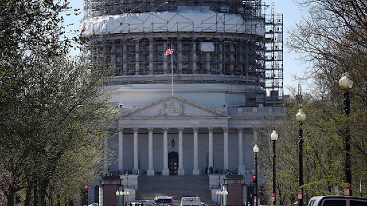 Suspicious packages found near Capitol cleared