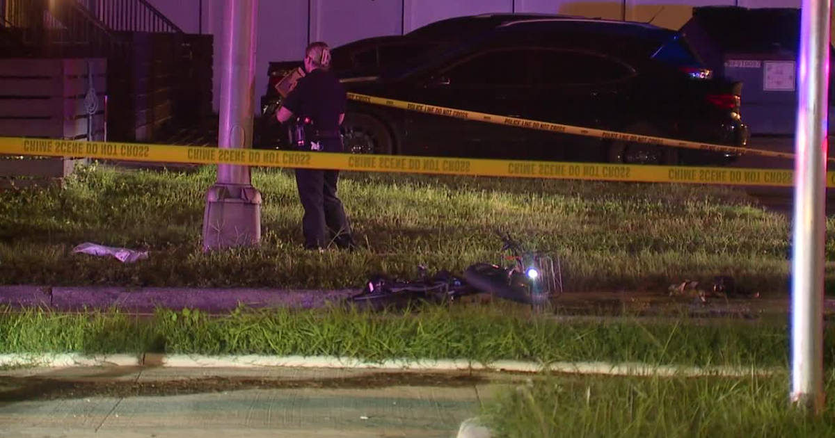 Bicyclist critically injured in hit-and-run: Tampa police searching for ...