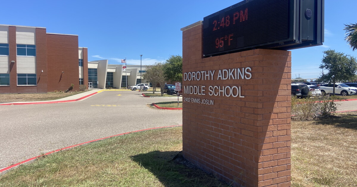 Malfunctioning AC units force Adkins MS to release students early - Vimarsana News