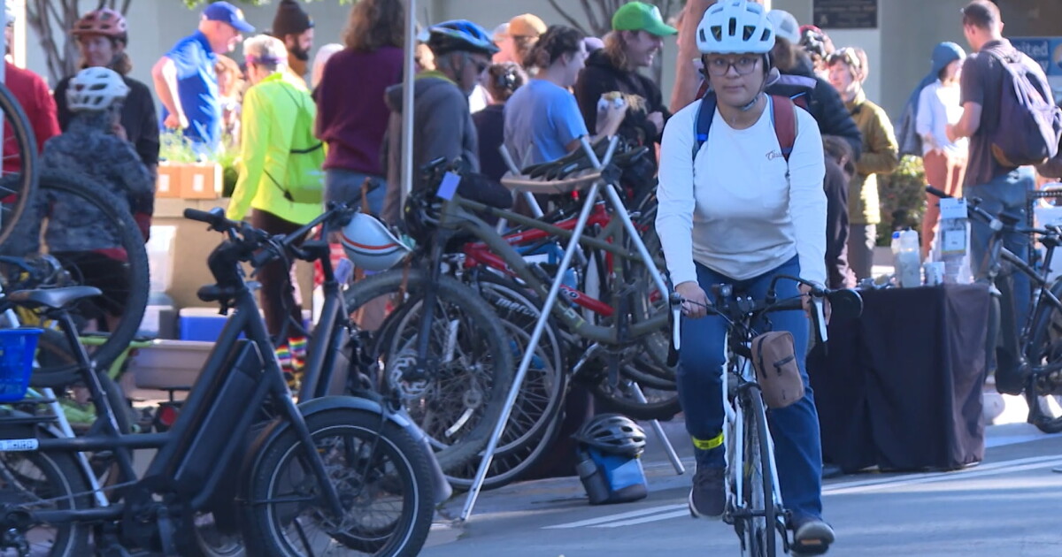 Bike Kitchen's Bike Breakfast gets Bike Month rolling - Vimarsana News