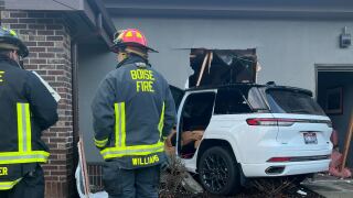 Car crash into St. Luke's