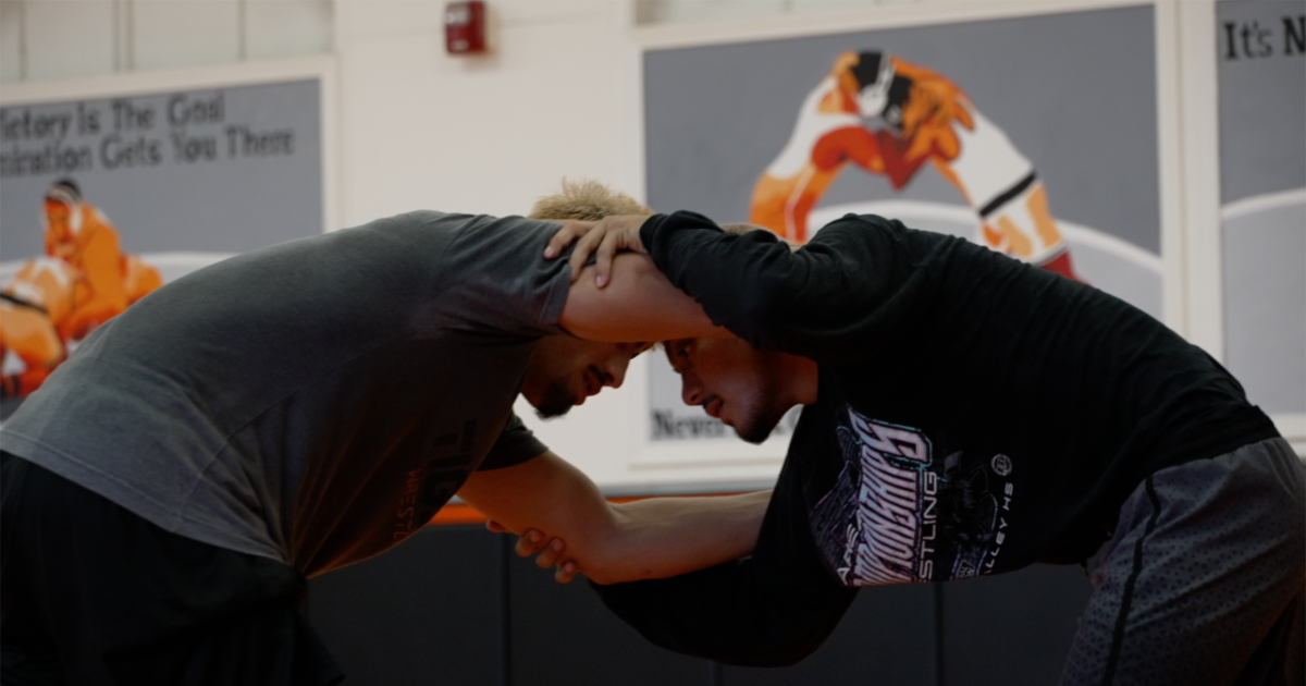 Wasco High wrestlers make final preps ahead of CIF State Championships - Vimarsana News
