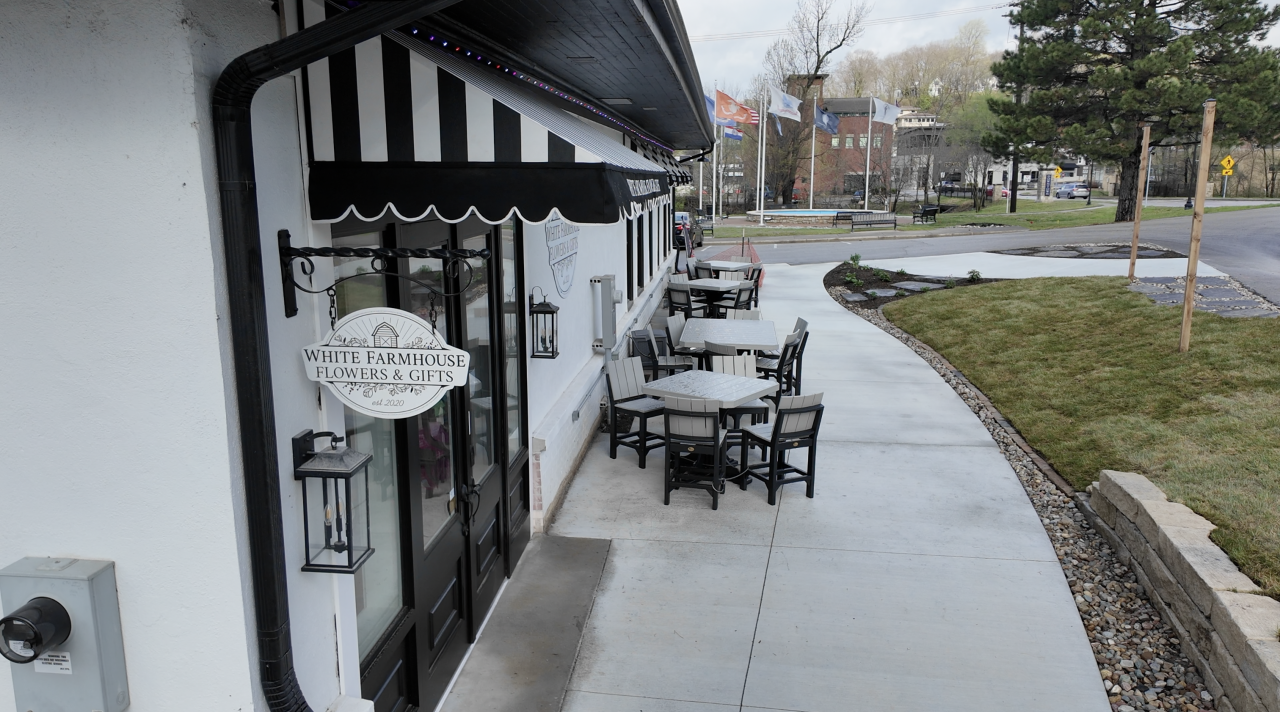 White Farmhouse Flowers and Gifts