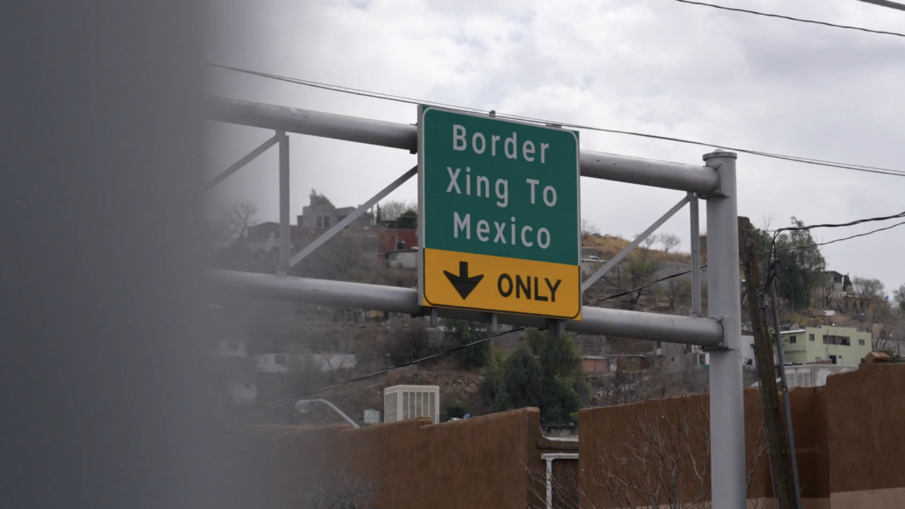 Border town economies struggle to get business back after pandemic border closures