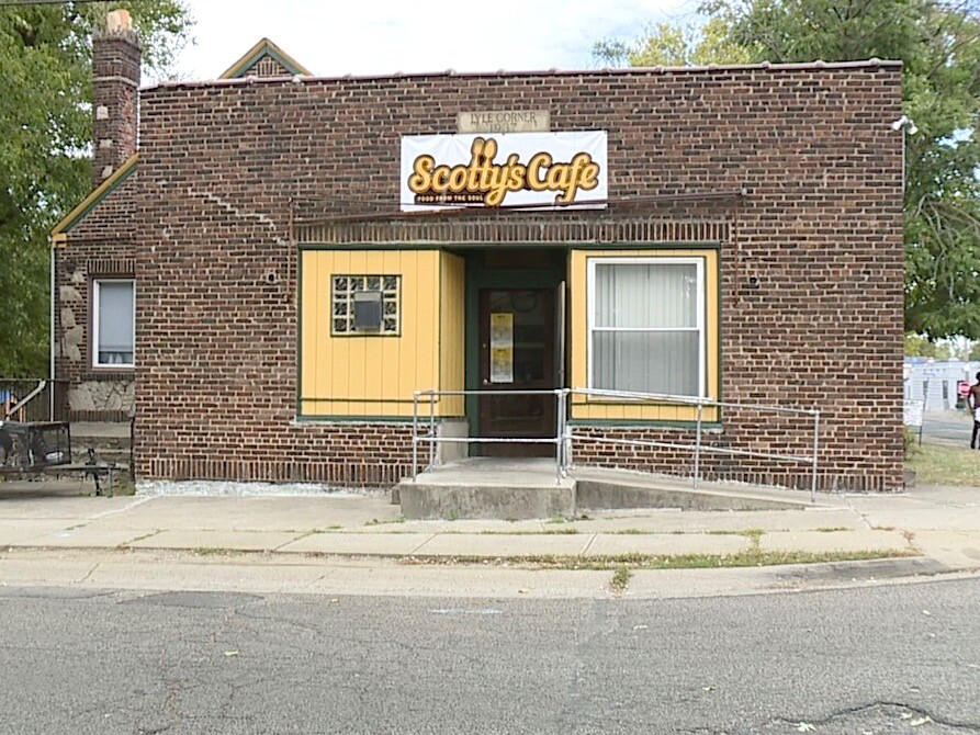 Scottys_Cafe_exterior.jpg