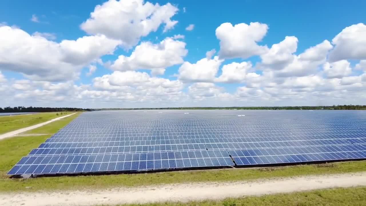 solar power panels at Babcock Ranch