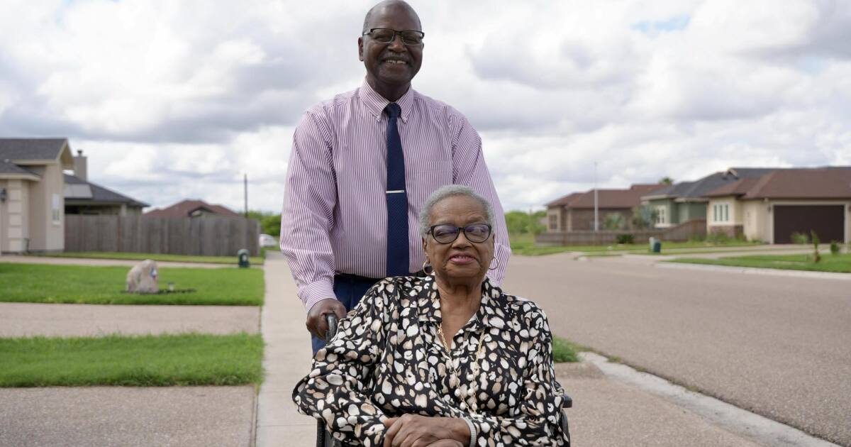 Civil rights pioneer Claudette Colvin dies - KRIS 6 News Corpus Christi