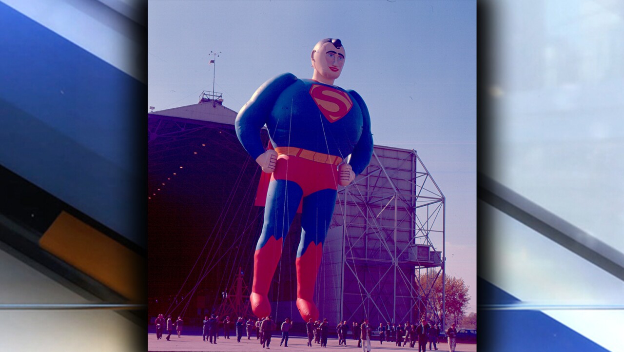 Superman balloon akron.jpg