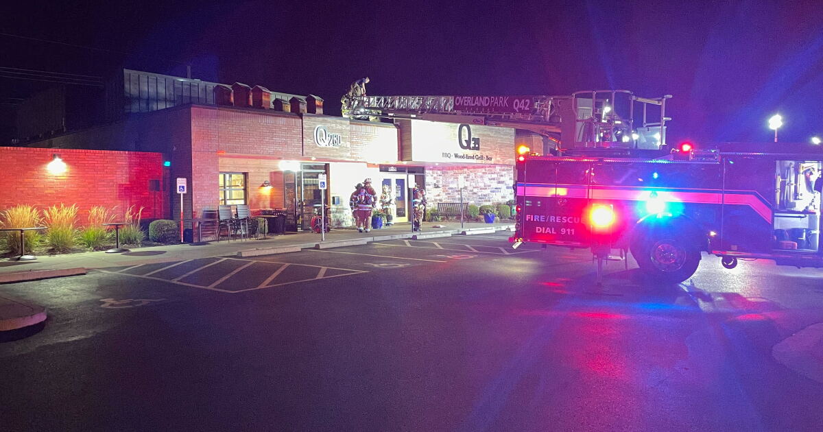 Sprinkling system knocks down small fire at Q-39 South in Overland Park - Vimarsana News