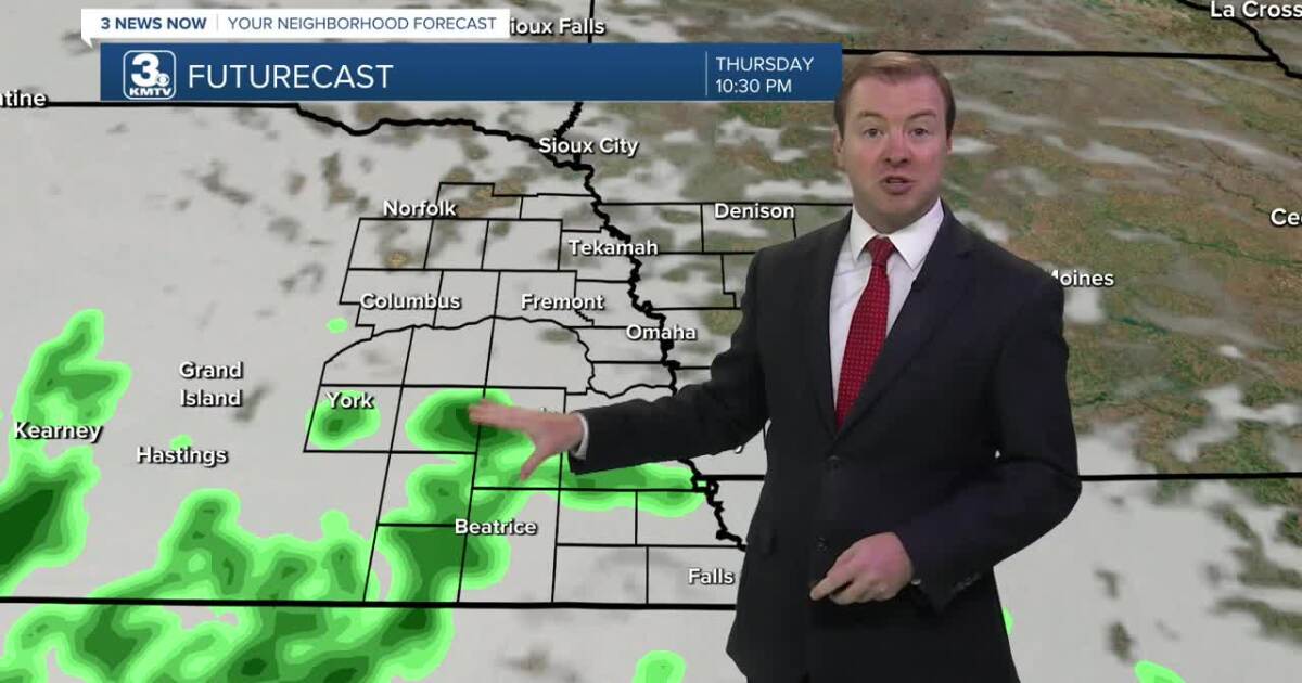 More heat on Thursday, rain chances now added to weekend forecast