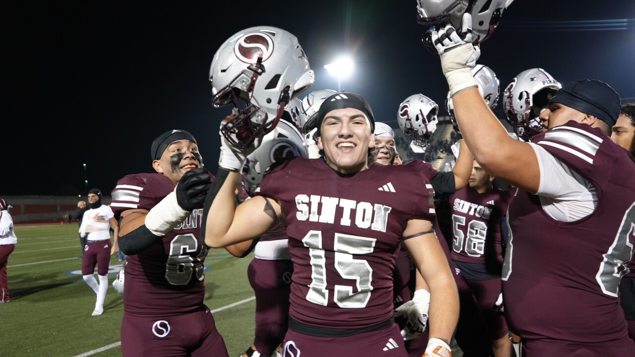 Sinton celebrates a fourth round playoff win