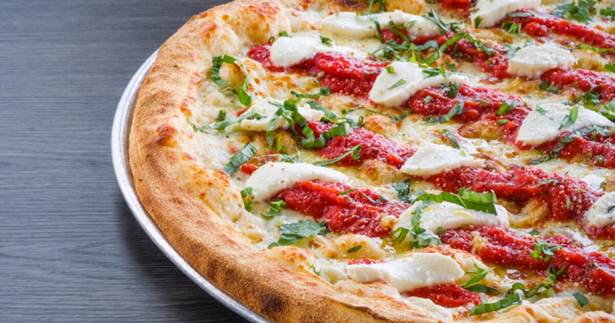 California pizza restaurant brings on JLL as it considers Arizona expansion - Vimarsana News