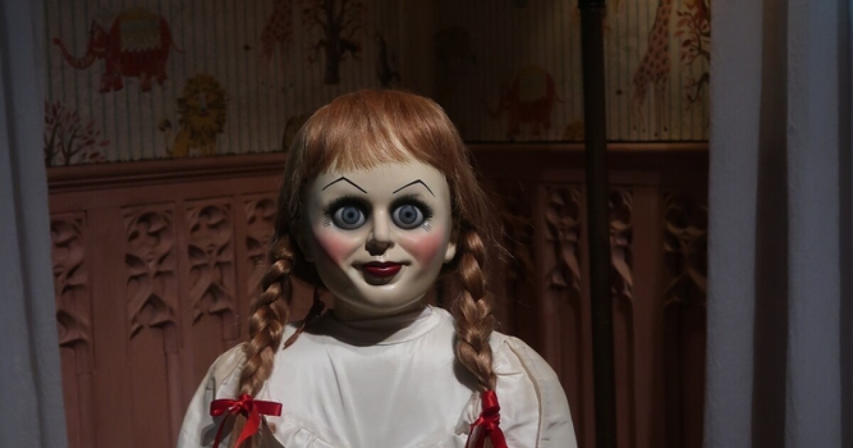 Paranormal investigator Dan Rivera dies while on tour with 'Annabelle' doll