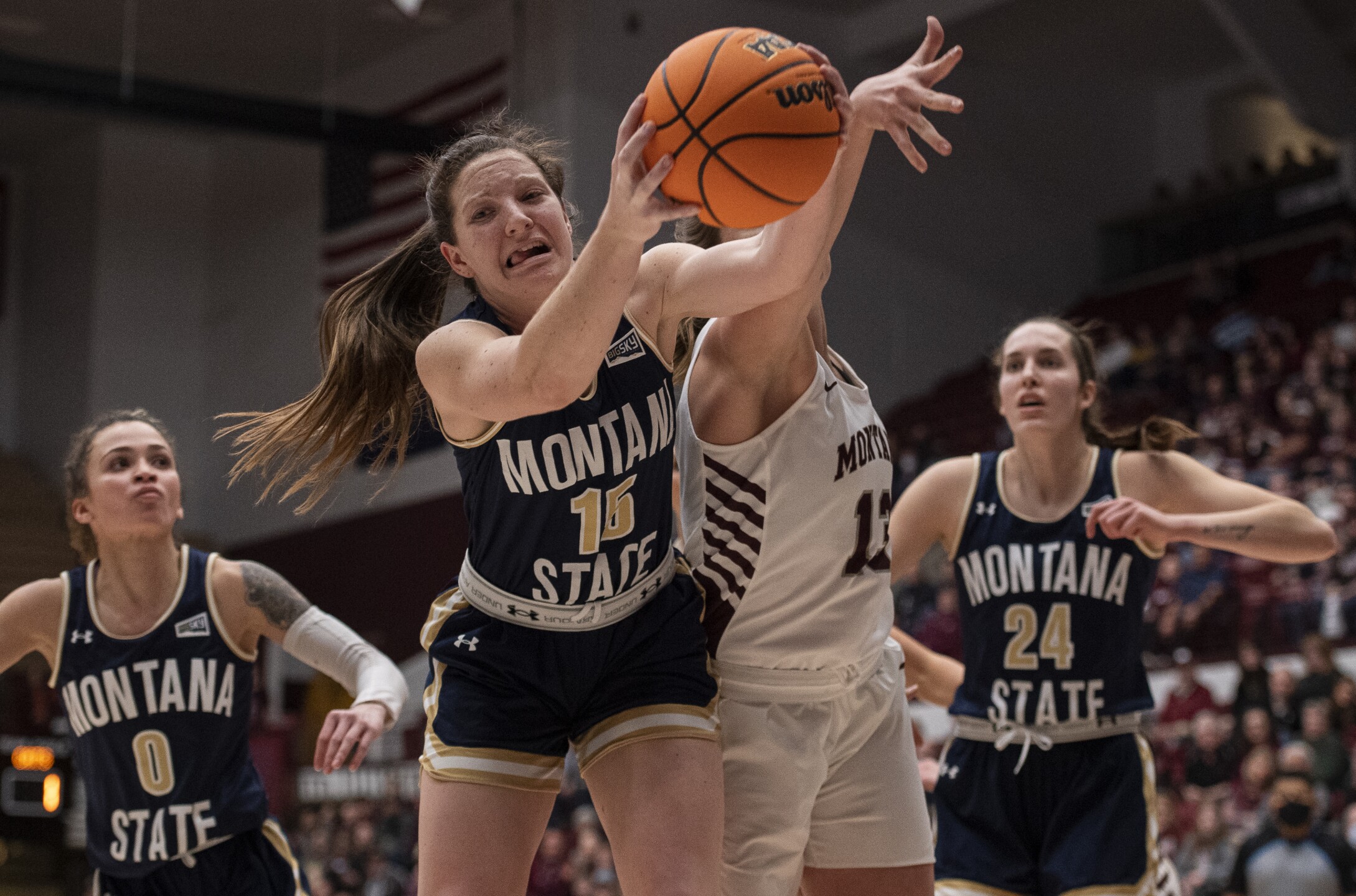 Photos Montana and Montana State women's CatGriz game