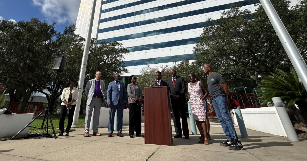 Tallahassee leaders call for African American history to be taught in schools - Vimarsana News
