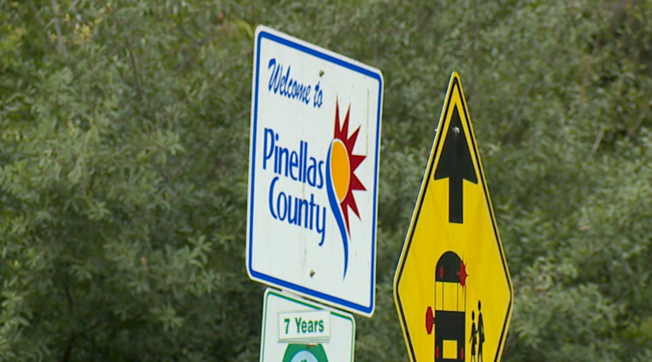 road signs Pinellas County