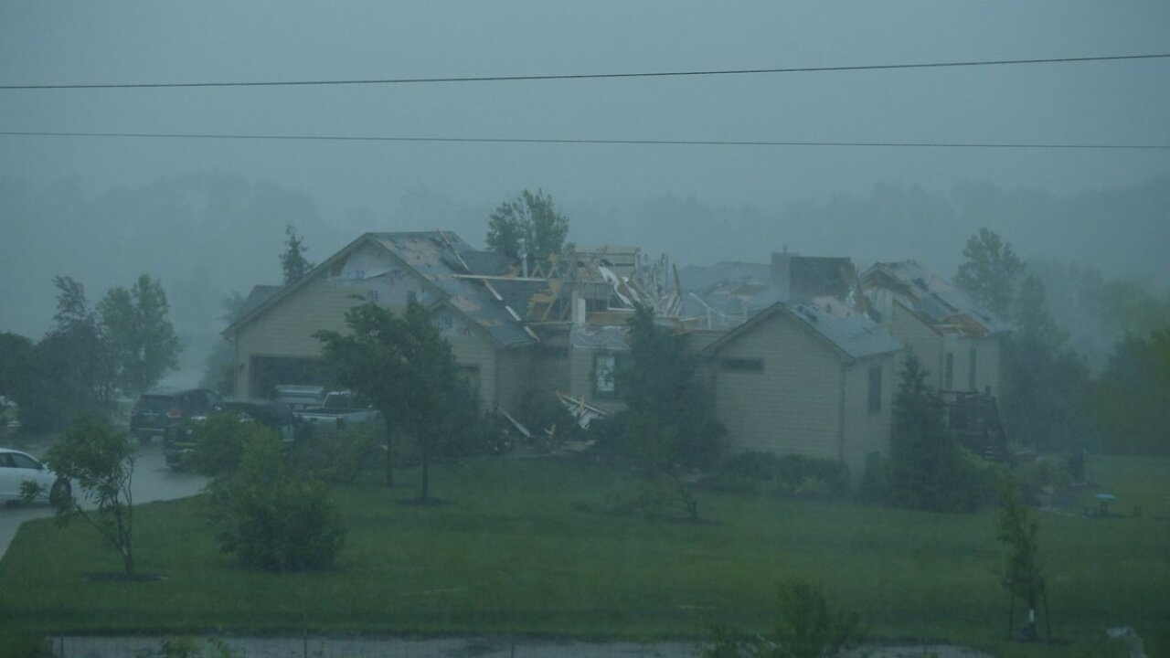 Dangerous storm damages homes, trees in Kansas City area