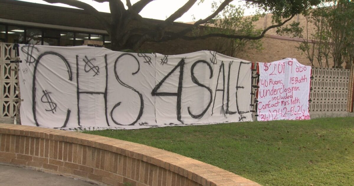 Senior Prank At Calallen High School Ends In Police Investigation