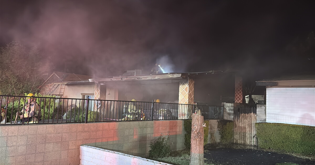 7 people displaced after double house fire