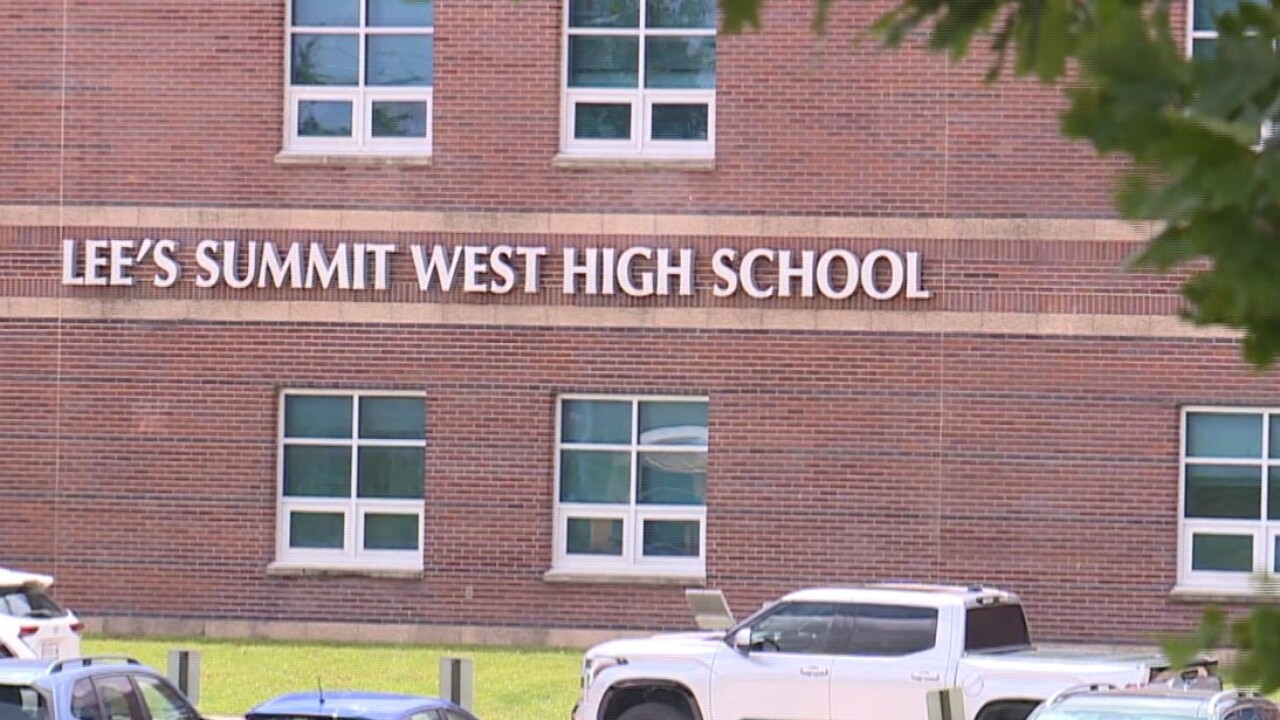 Lee's Summit West High School