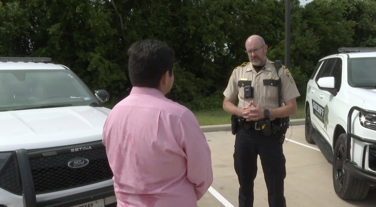 Texas bill aims to equip all Texas law enforcement vehicles with bulletproof glass