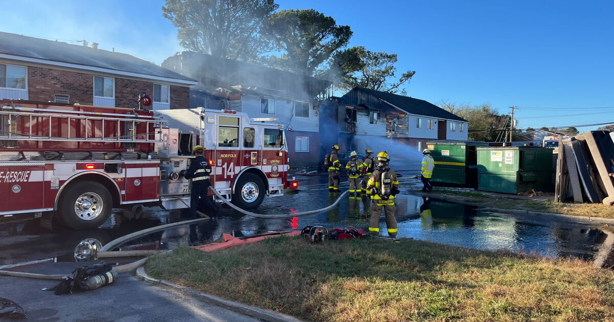 At least 32 people displaced after apartment fire breaks out in Norfolk