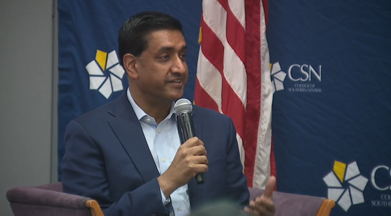 Khanna backs 'economic patriotism' as key to 2028