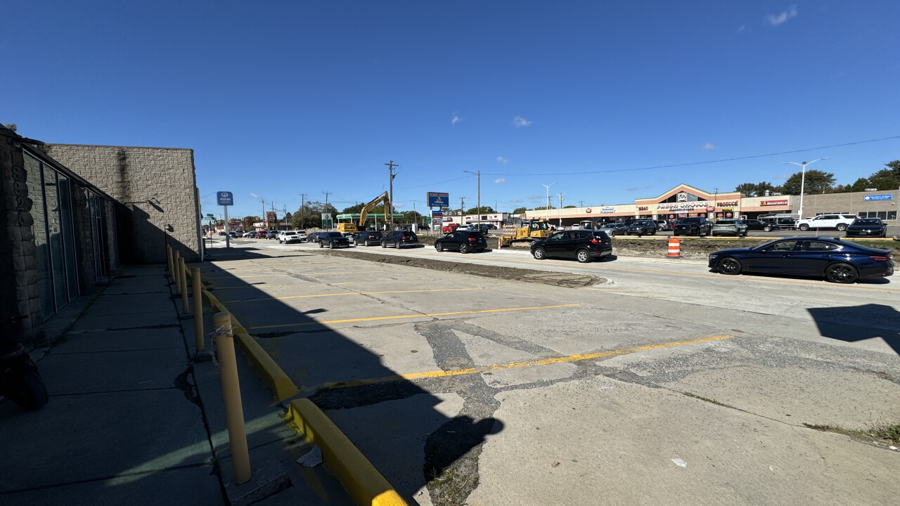 Eastpointe business owners say Nine Mile reconstruction project is costing them customers