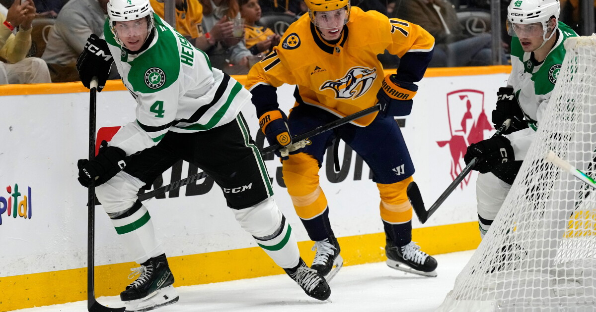 Sam Steel's third period goal completes Stars 5-4 comeback over Predators