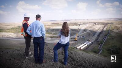 Governor visits Halls Coulee siphon project to assess infrastructure